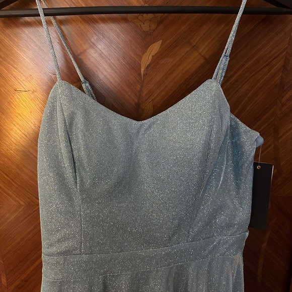 Prom dress Light Blue adjustable Spaghetti straps Size 5/6 NWT - Picture 4 of 7